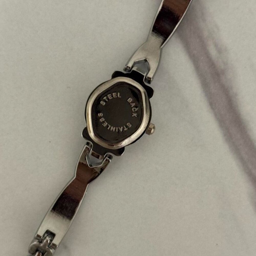 Sku:0211 cute silver pink mini watch vintage style+in a gift box Stainless steel - Picture 5 of 7